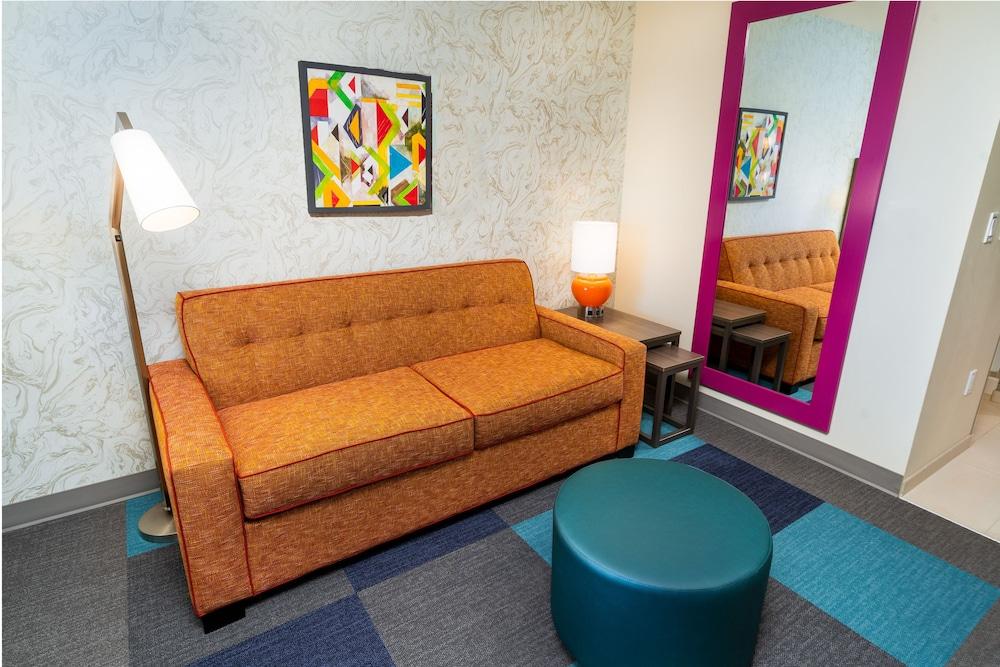 Home2 Suites Bakersfield Buitenkant foto