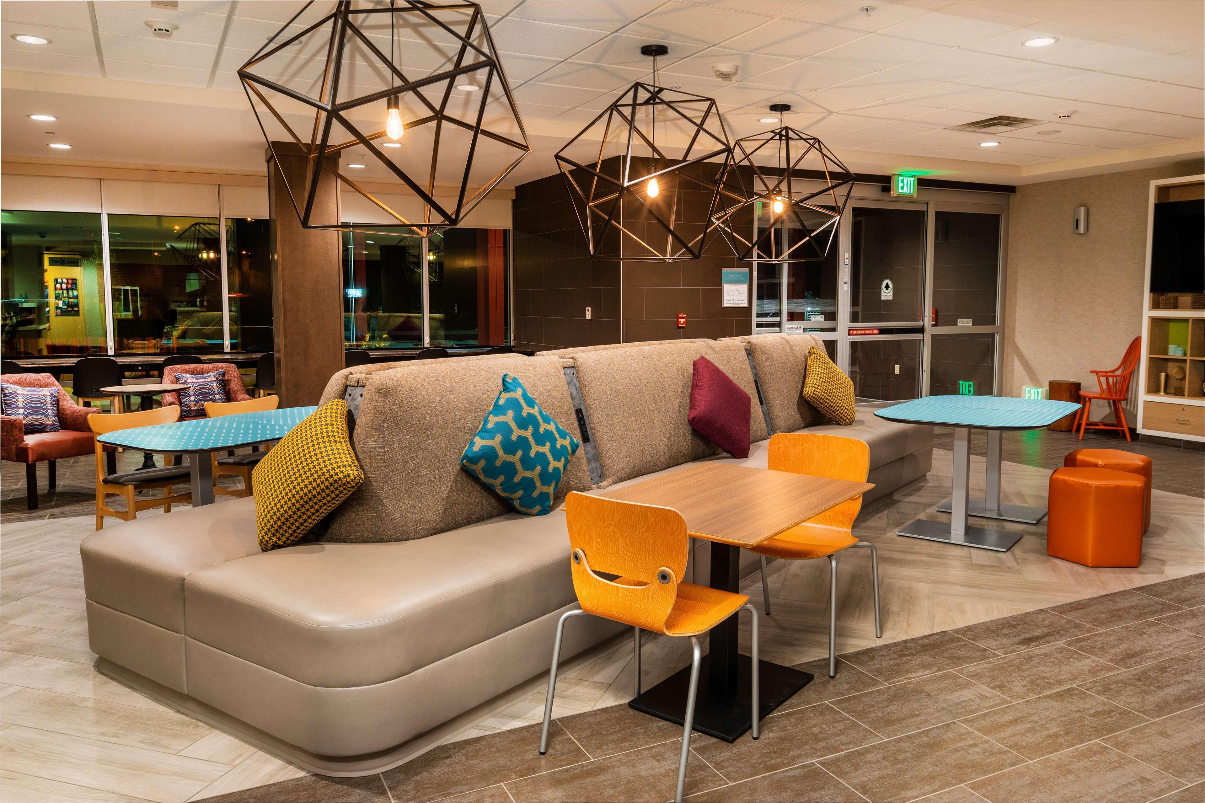 Home2 Suites Bakersfield Buitenkant foto